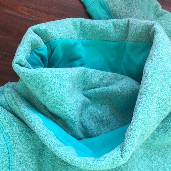 Ivivva by Lululemon Cuddle Me Up Pullover - Picture 7 of 10